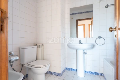 Apartamento T3 para Arrendamento em Paranhos
