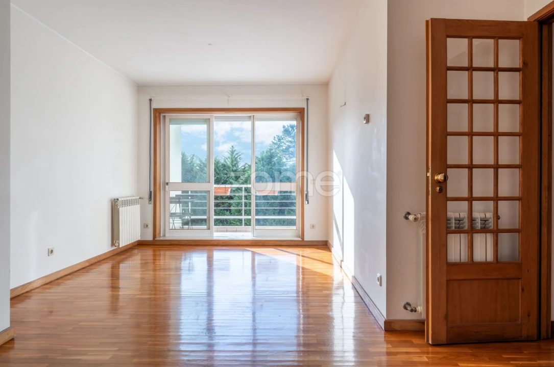 Apartamento T3 para Arrendamento em Paranhos Foto 2