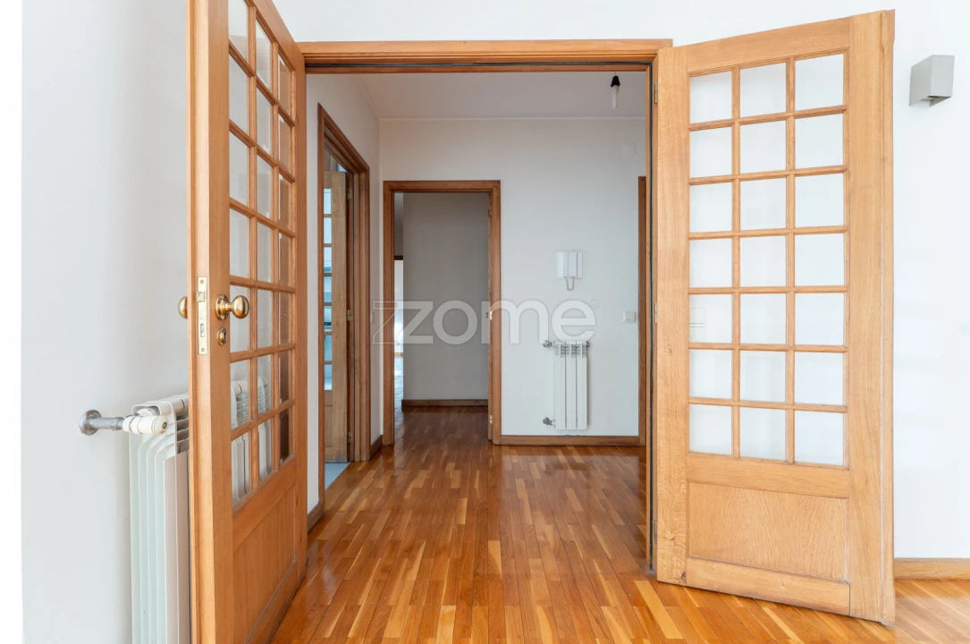 Apartamento T3 para Arrendamento em Paranhos Foto 14