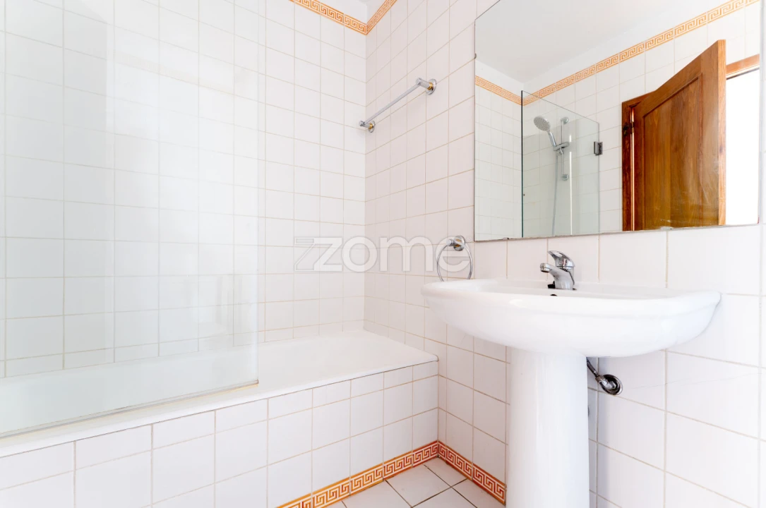 Apartamento T3 para Arrendamento em Paranhos Foto 28