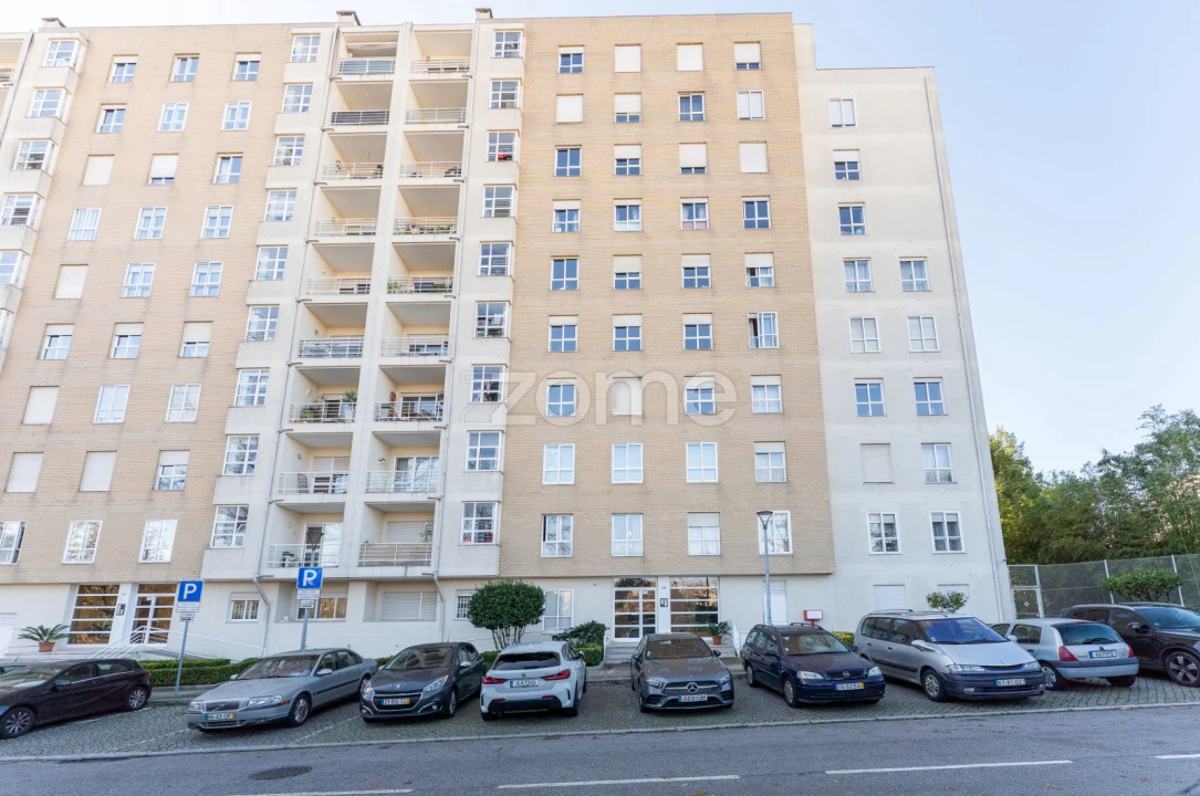 Apartamento T3 para Arrendamento em Paranhos Foto 34