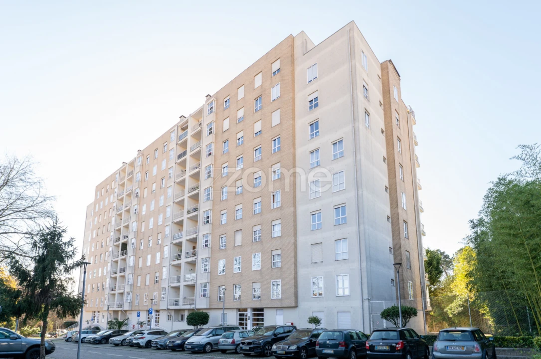 Apartamento T3 para Arrendamento em Paranhos Foto 35
