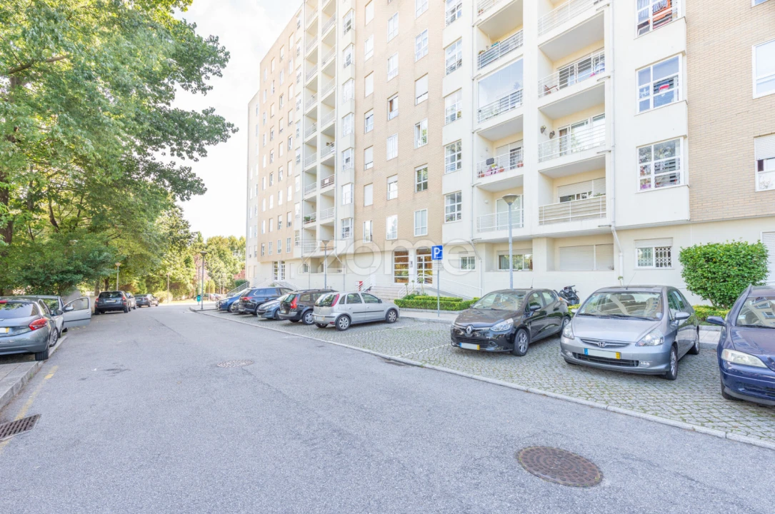 Apartamento T3 para Arrendamento em Paranhos Foto 36