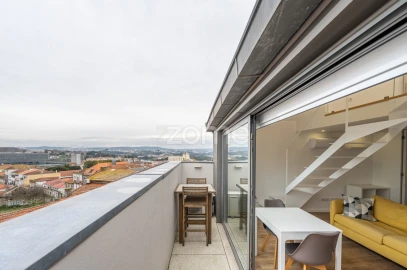 Apartamento T1 para Arrendamento em Campanhã