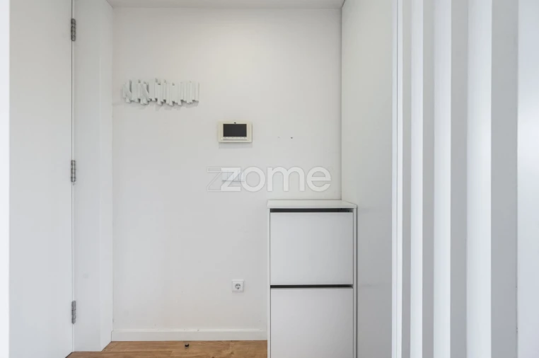 Apartamento T1 para Arrendamento em Campanhã Foto 9