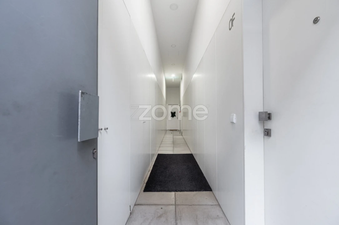 Apartamento T1 para Arrendamento em Campanhã Foto 4