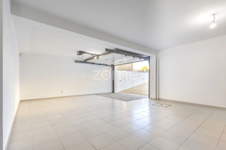 Moradia T5 para Venda em Gondomar (São Cosme), Valbom e Jovim Foto 41