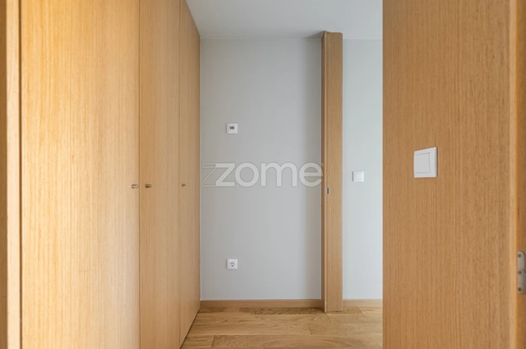 Apartamento T2 para Arrendamento em Cedofeita, Santo Ildefonso, Sé, Miragaia, São Nicolau e Vitória Foto 10
