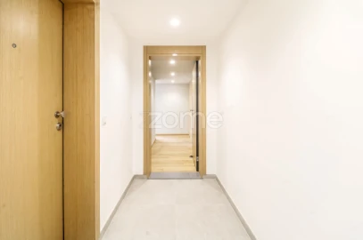 Apartamento T2 para Arrendamento em Paranhos