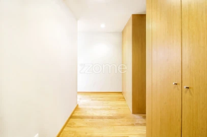 Apartamento T2 para Arrendamento em Paranhos