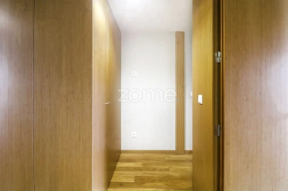 Apartamento T2 para Arrendamento em Paranhos