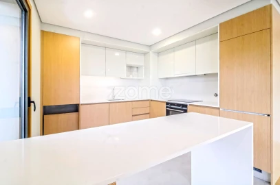 Apartamento T2 para Arrendamento em Paranhos