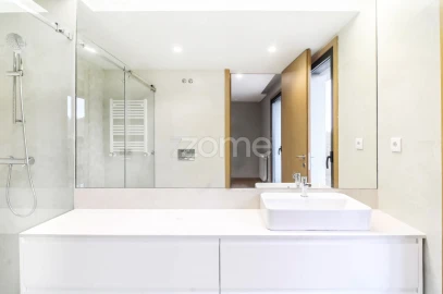 Apartamento T2 para Arrendamento em Paranhos
