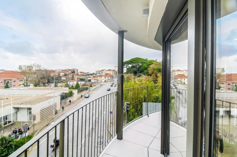 Apartamento T2 para Arrendamento em Paranhos Foto 6