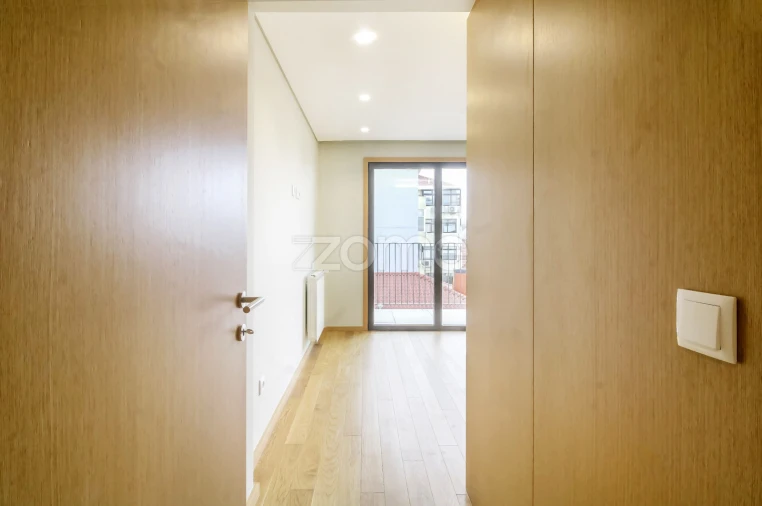 Apartamento T2 para Arrendamento em Paranhos Foto 24