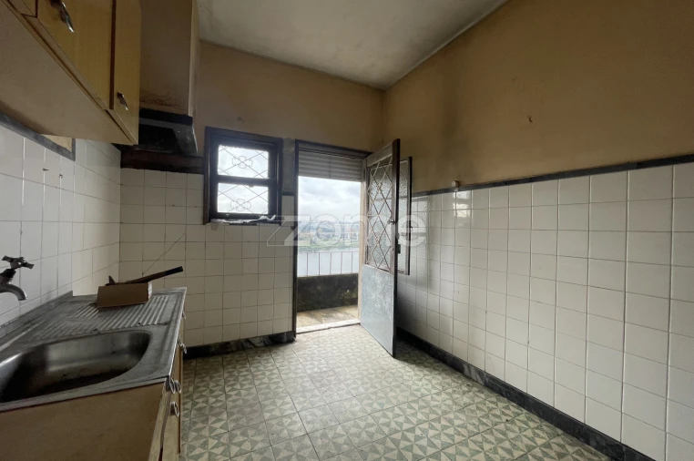 Moradia T6 para Venda em Gondomar (São Cosme), Valbom e Jovim Foto 15