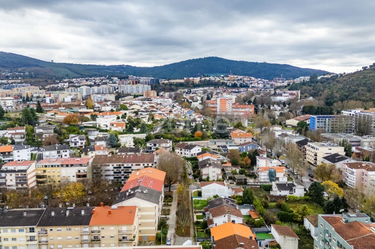 Terreno para Venda em Braga (São José de São Lázaro e São João do Souto) Foto 20