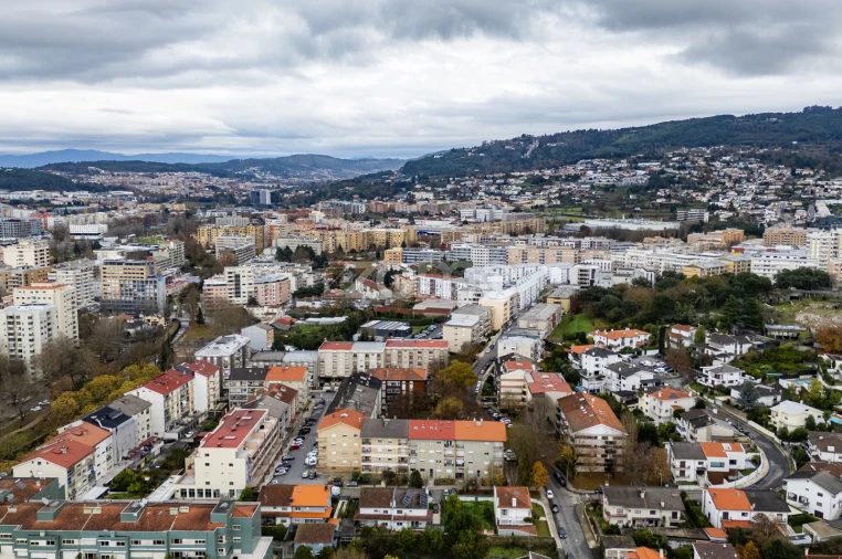 Terreno para Venda em Braga (São José de São Lázaro e São João do Souto) Foto 23