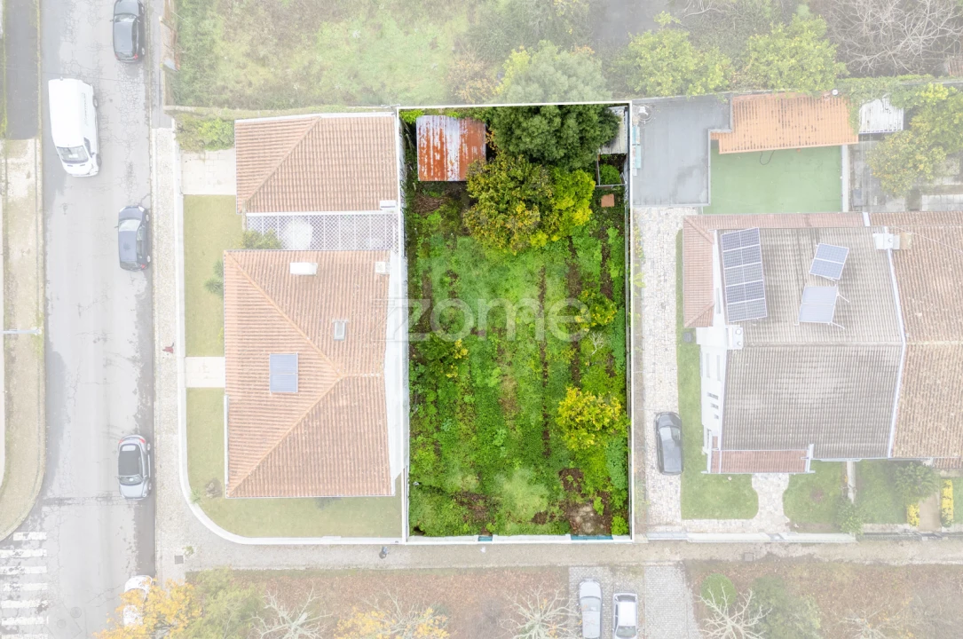 Terreno para Venda em Braga (São José de São Lázaro e São João do Souto) Foto 2
