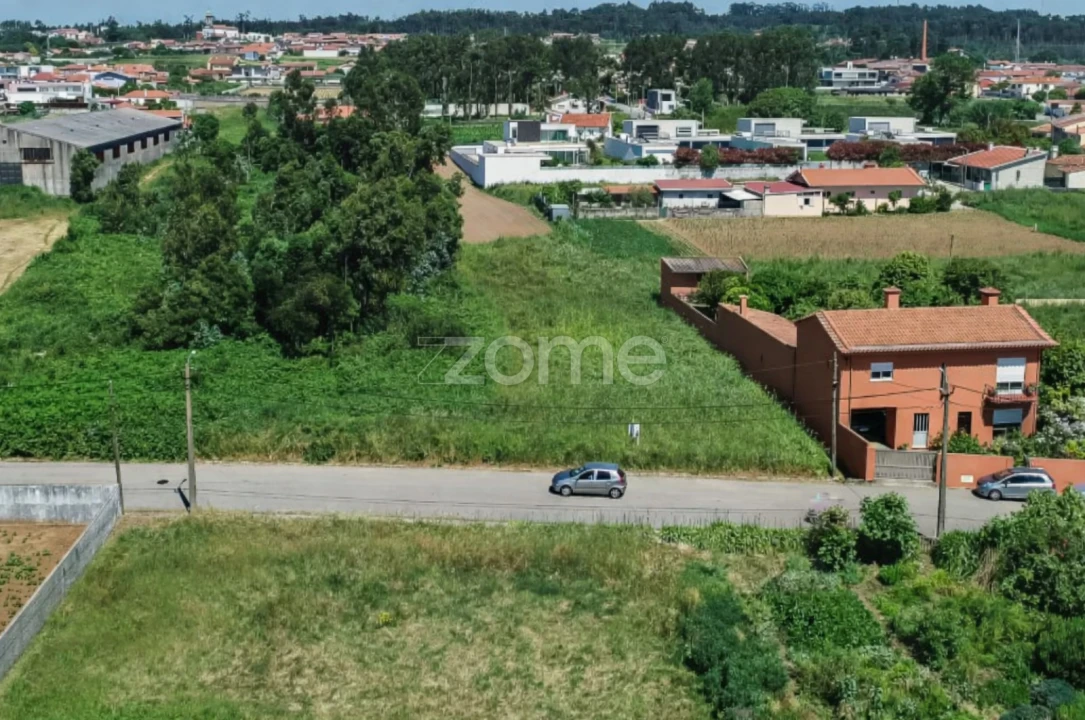 Terreno para Venda em Paramos Foto 3