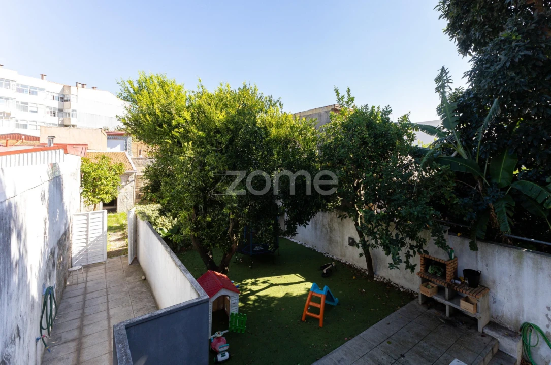Apartamento T3 para Arrendamento em Ramalde Foto 18