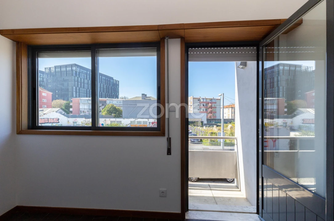 Apartamento T3 para Arrendamento em Ramalde Foto 34