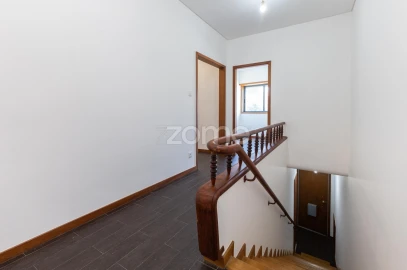 Apartamento T3 para Arrendamento em Ramalde