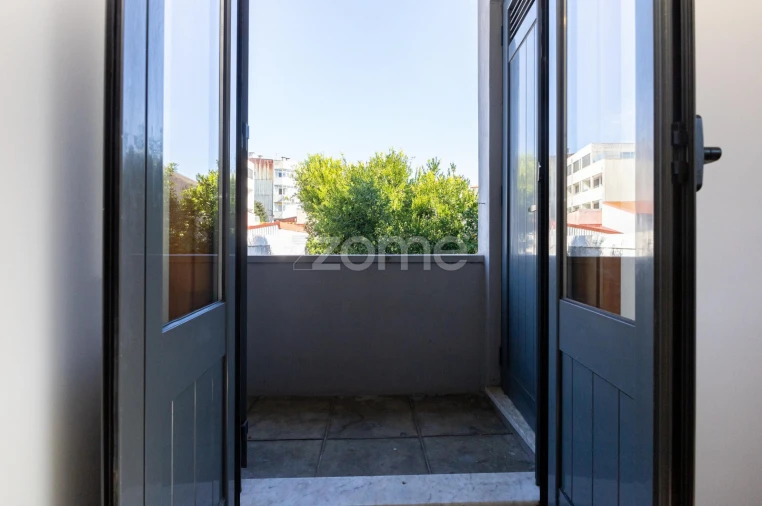 Apartamento T3 para Arrendamento em Ramalde Foto 11