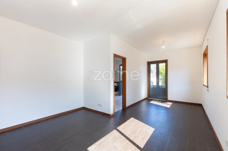 Apartamento T3 para Arrendamento em Ramalde Foto 13