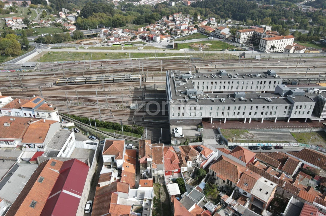 Moradia T1 para Venda em Campanhã Foto 4