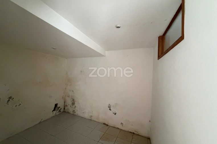 Moradia T1 para Venda em Campanhã Foto 13