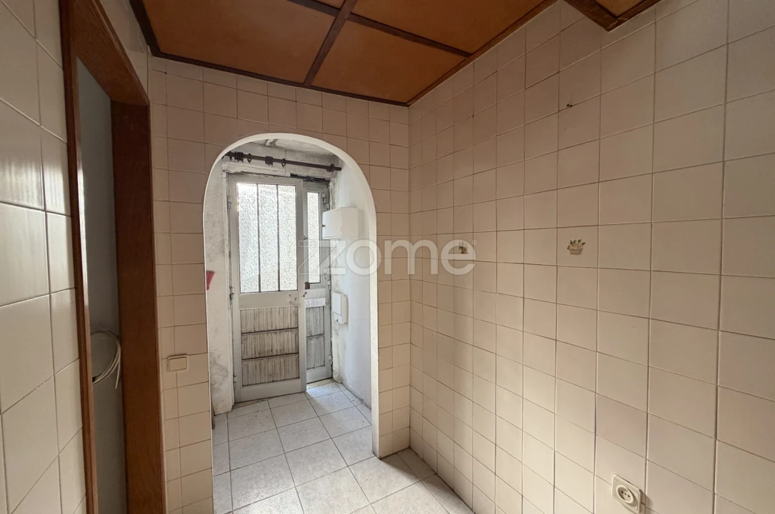 Moradia T1 para Venda em Campanhã Foto 11