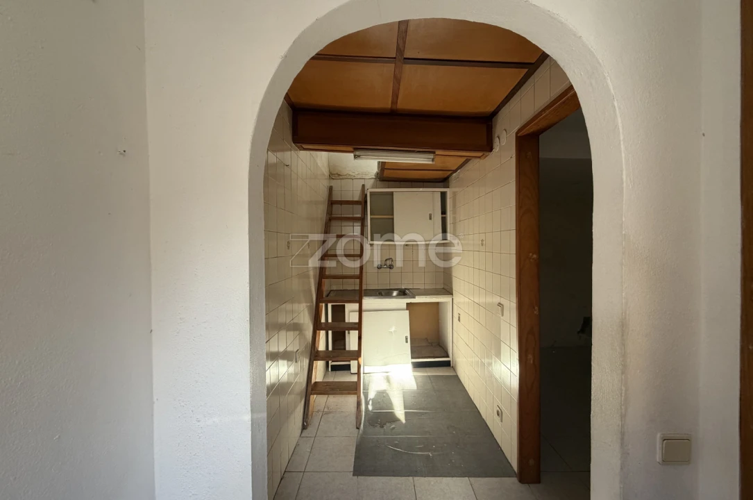 Moradia T1 para Venda em Campanhã Foto 7