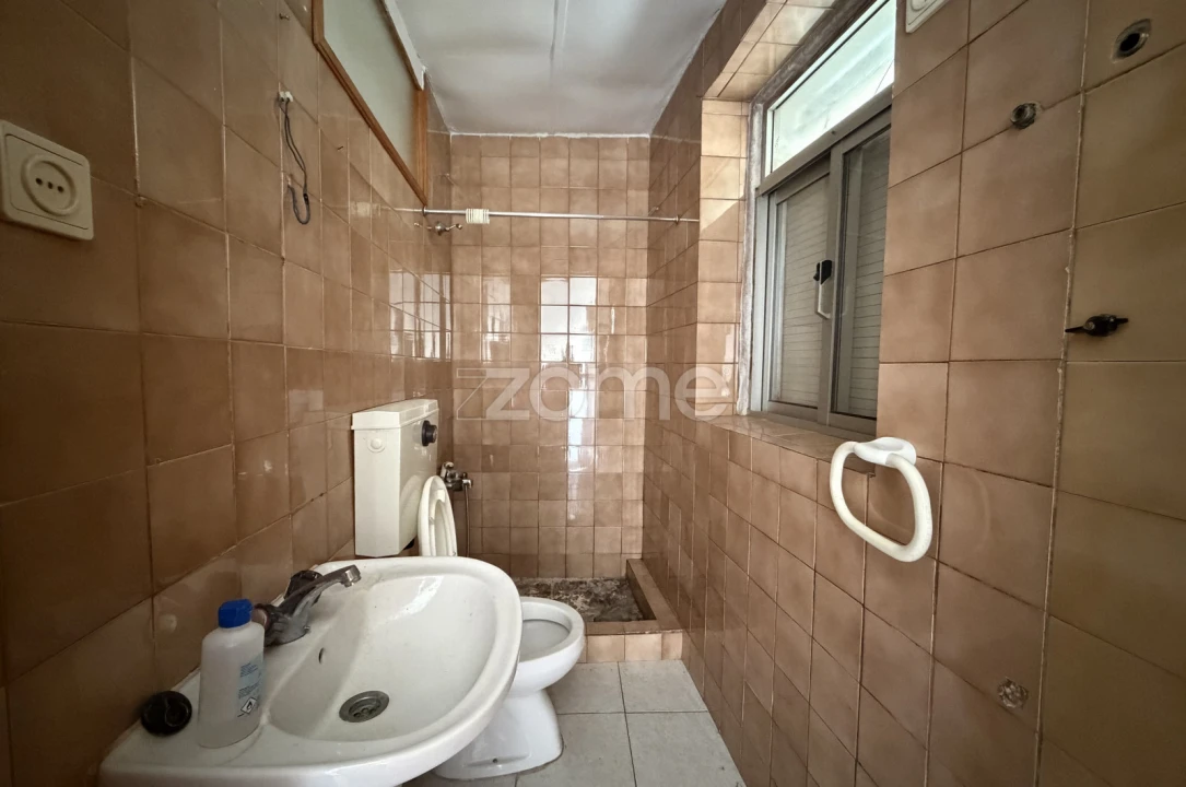 Moradia T1 para Venda em Campanhã Foto 14