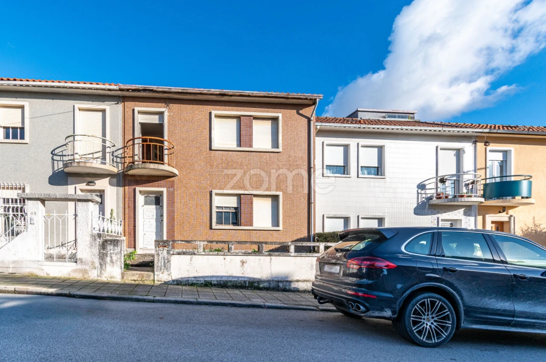 Moradia T3 para Venda em Aldoar, Foz do Douro e Nevogilde Foto 2