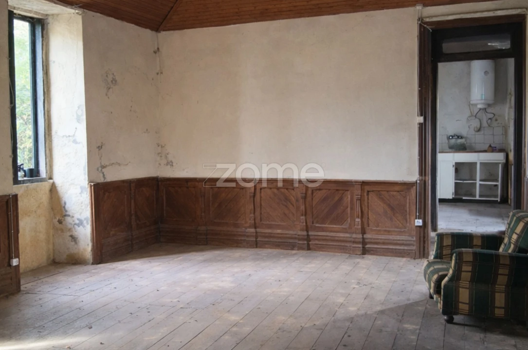 Moradia T5 para Venda em Freigil e Miomães Foto 12