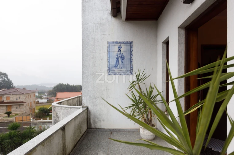 Moradia T3 para Venda em Fafe Foto 30