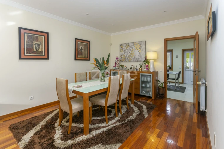 Moradia T4 para Venda em Vila Nova da Telha Foto 11