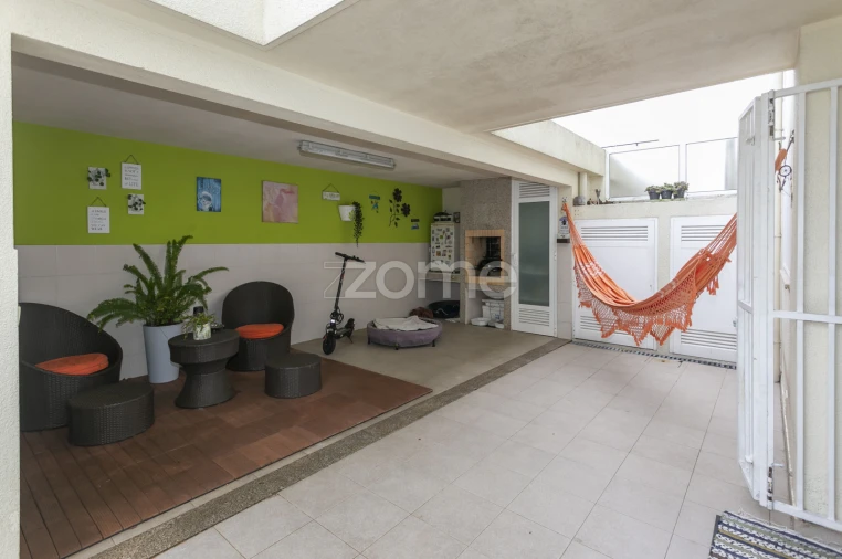 Moradia T4 para Venda em Vila Nova da Telha Foto 41