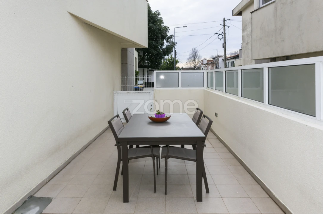 Moradia T4 para Venda em Vila Nova da Telha Foto 39