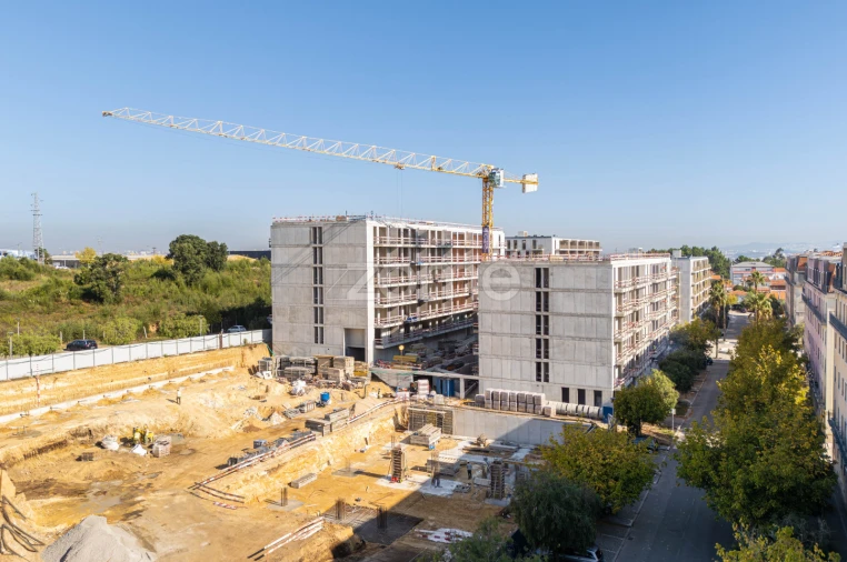 Apartamento T3 para Venda em Oliveira do Douro Foto 13