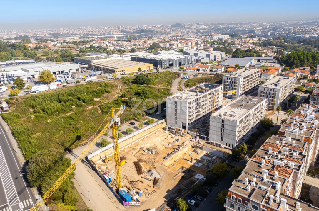 Apartamento T3 para Venda em Oliveira do Douro Foto 15