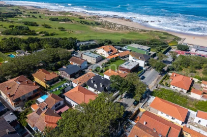 Moradia T3 para Venda em Arcozelo