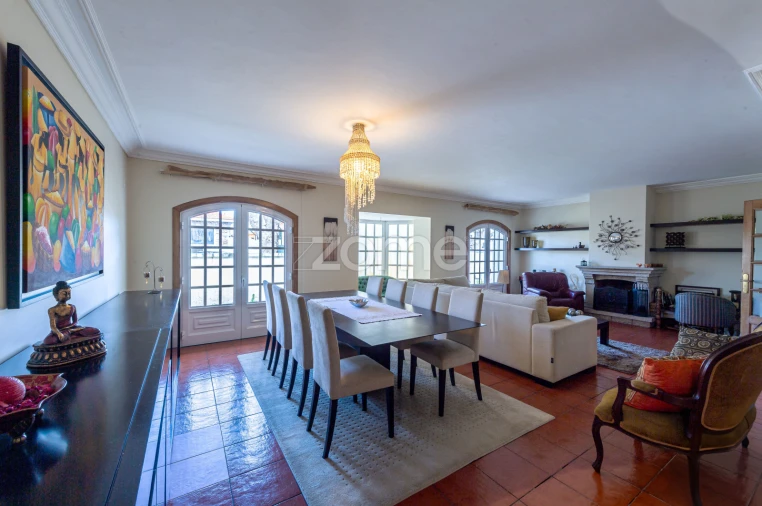 Moradia T3 para Venda em Arcozelo Foto 9