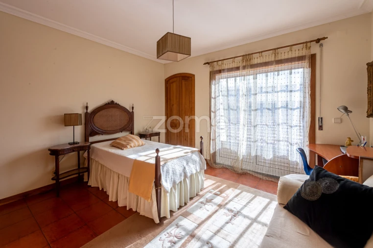 Moradia T3 para Venda em Arcozelo Foto 15