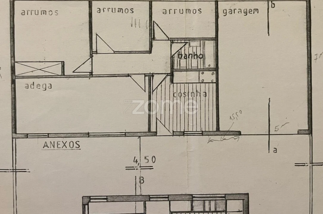 Moradia T3 para Venda em Arcozelo Foto 21