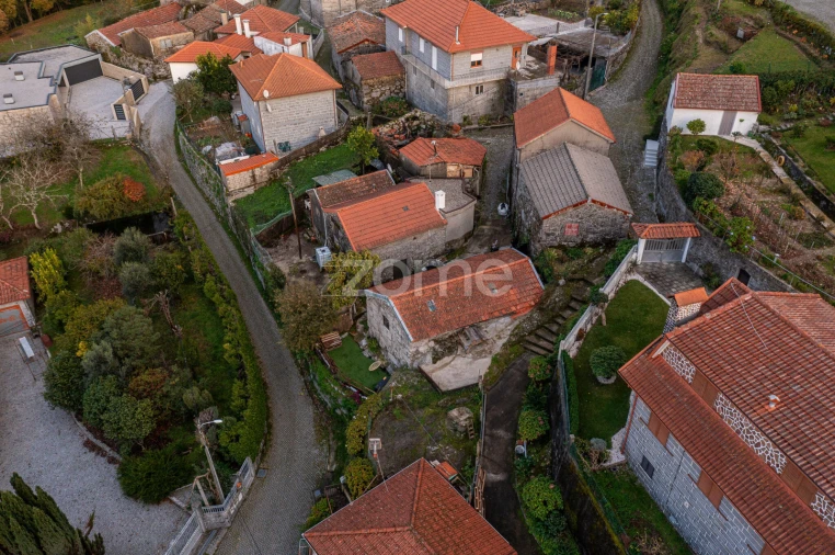 Moradia T1 para Venda em Aboim, Felgueiras, Gontim e Pedraído Foto 41