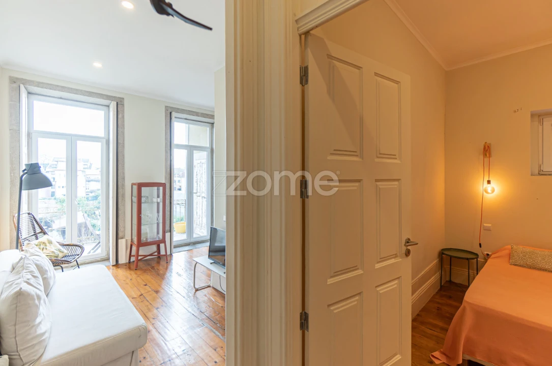 Apartamento T1 para Venda em Cedofeita, Santo Ildefonso, Sé, Miragaia, São Nicolau e Vitória Foto 3