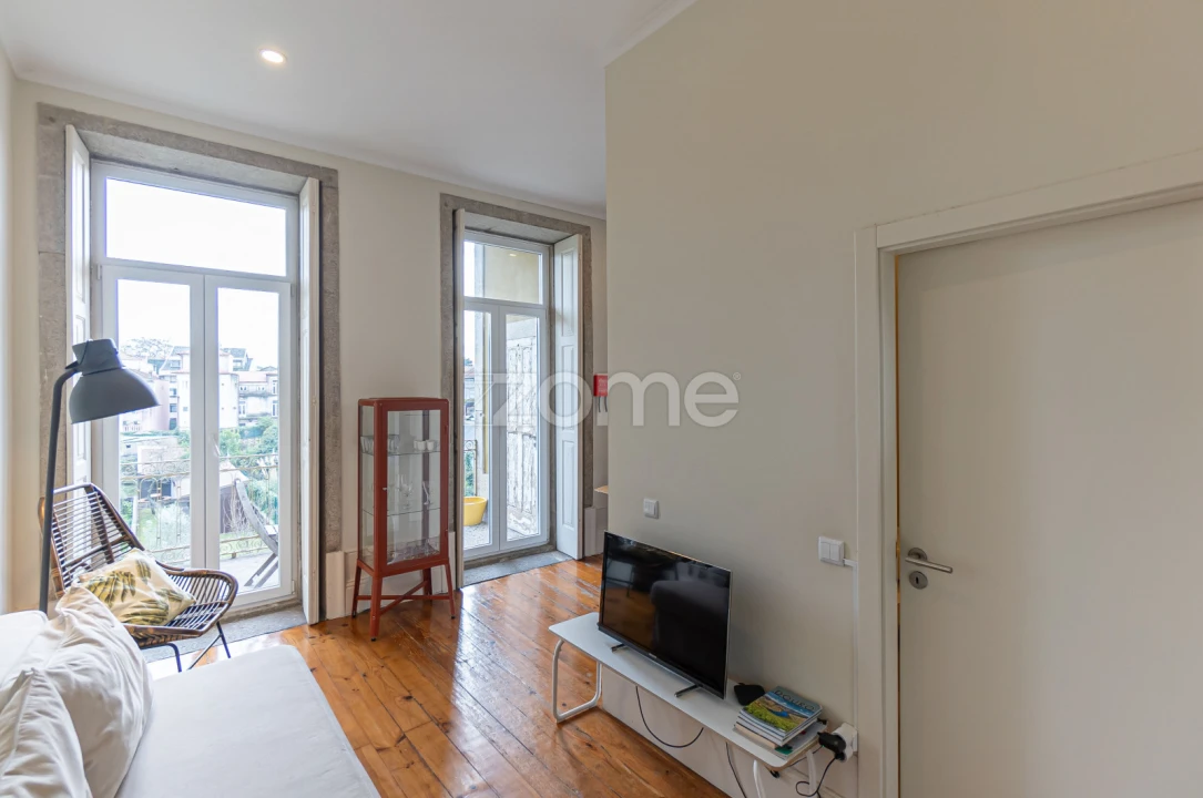 Apartamento T1 para Venda em Cedofeita, Santo Ildefonso, Sé, Miragaia, São Nicolau e Vitória Foto 4