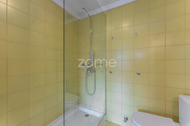 Apartamento T2 para Arrendamento em Gondomar (São Cosme), Valbom e Jovim Foto 30